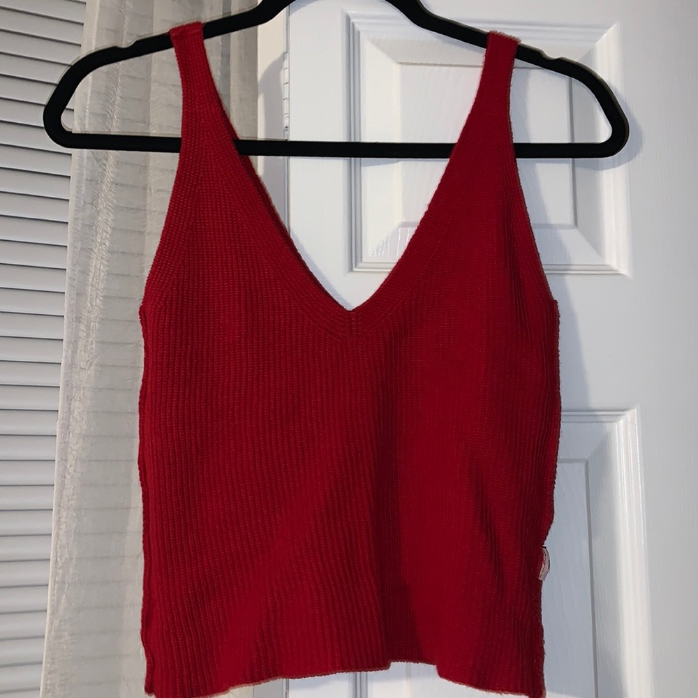 Knit red crop top